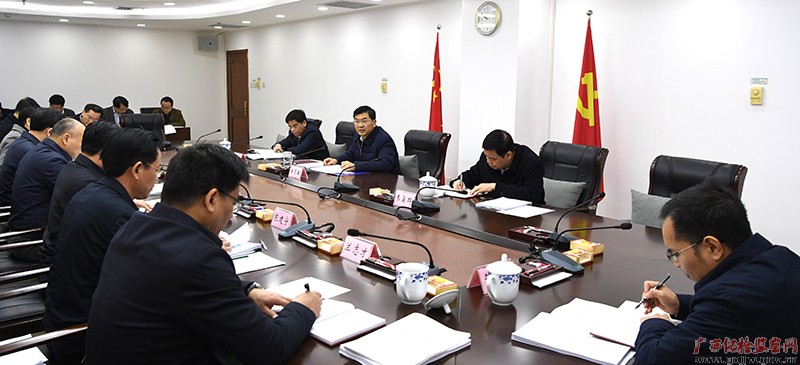 房灵敏在自治区监察委员会第一次会议上强调锐意进取奋发有为忠诚履职努力向党和人民交上优异答卷